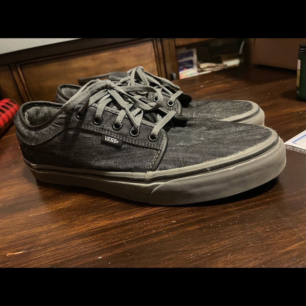 Men’s size 12 vans